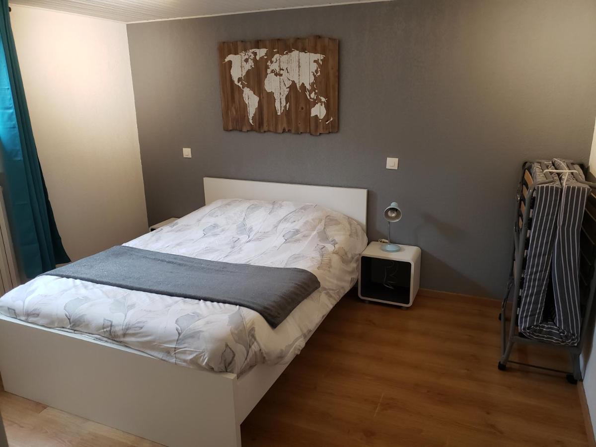Appartement T2 Chez Seb Et Claire La Bathie Luaran gambar